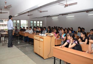 Vivekanand Education Society's Institute of Technology - classroom