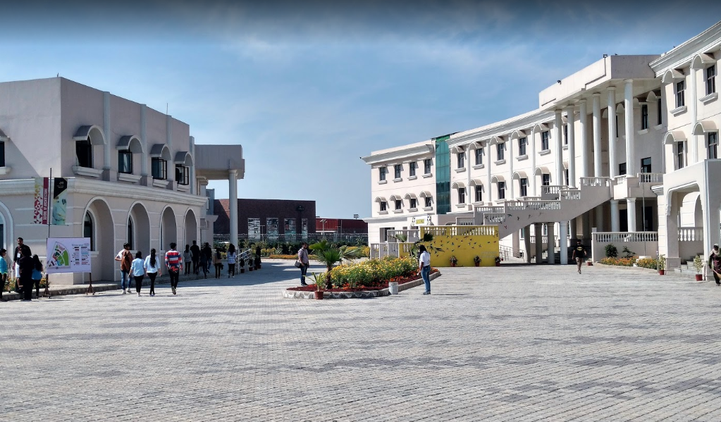World University of Design - campus
