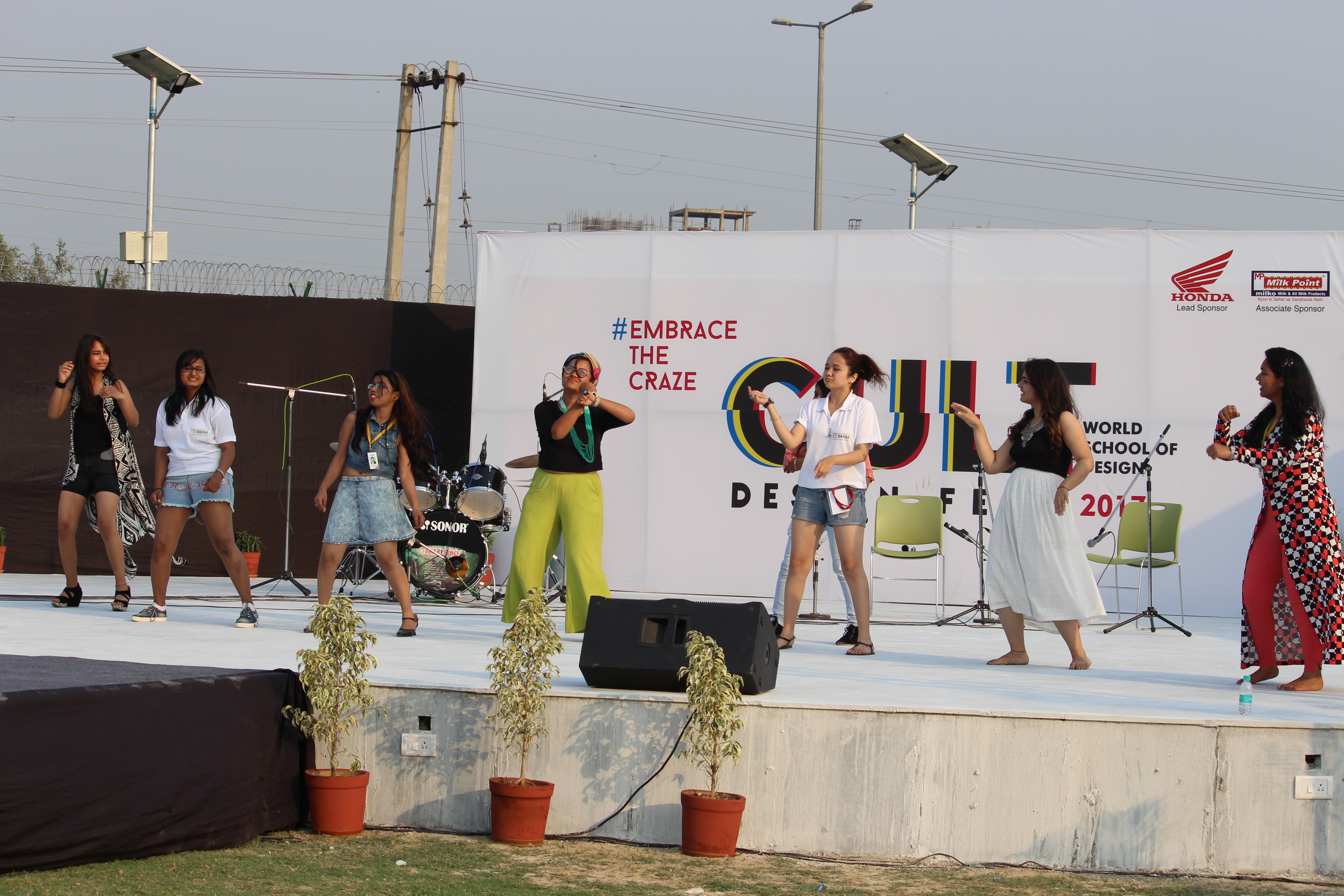 World University of Design - fest