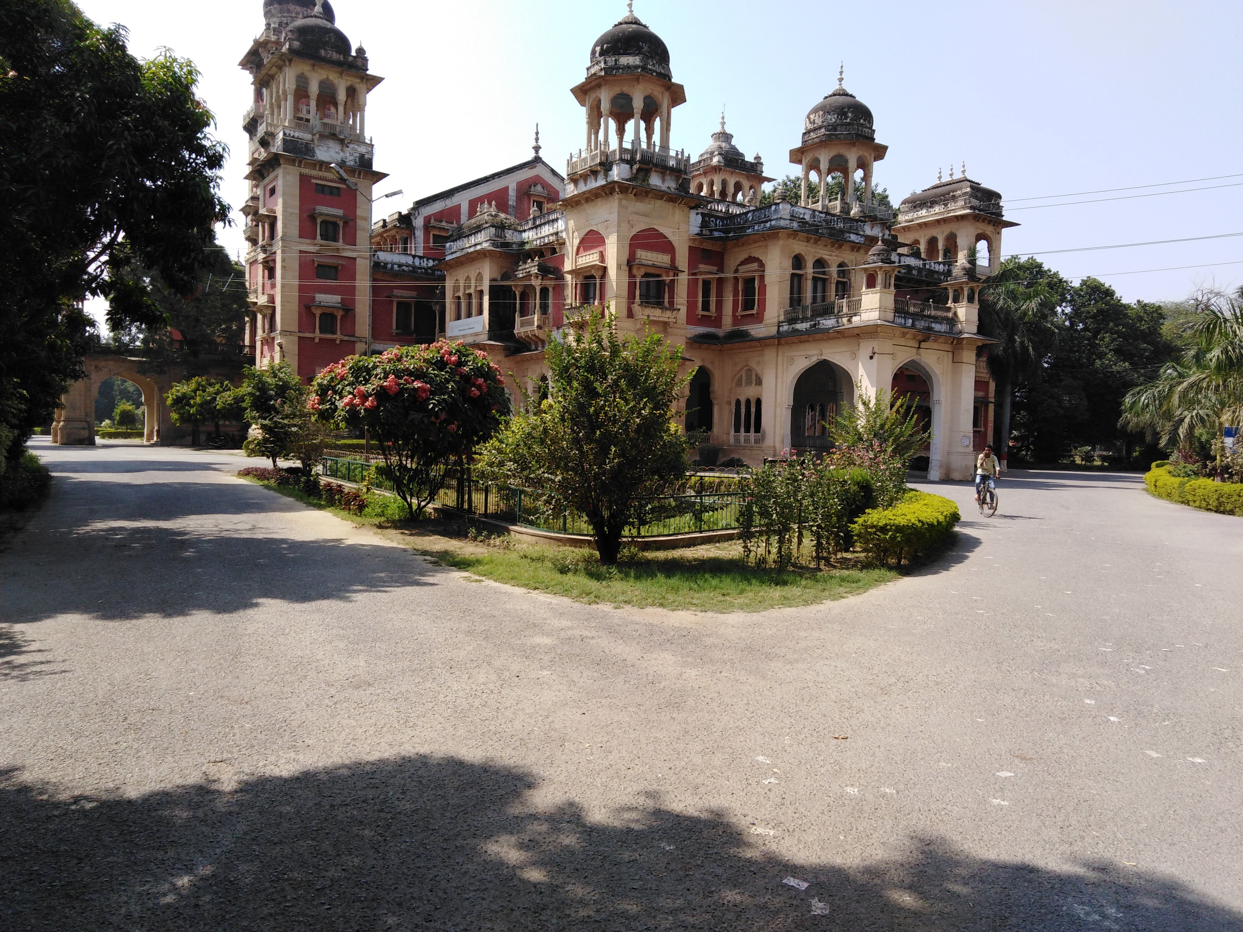 Allahabad University - campus