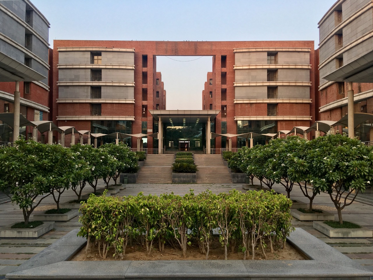 Amity University Gurgaon - campus