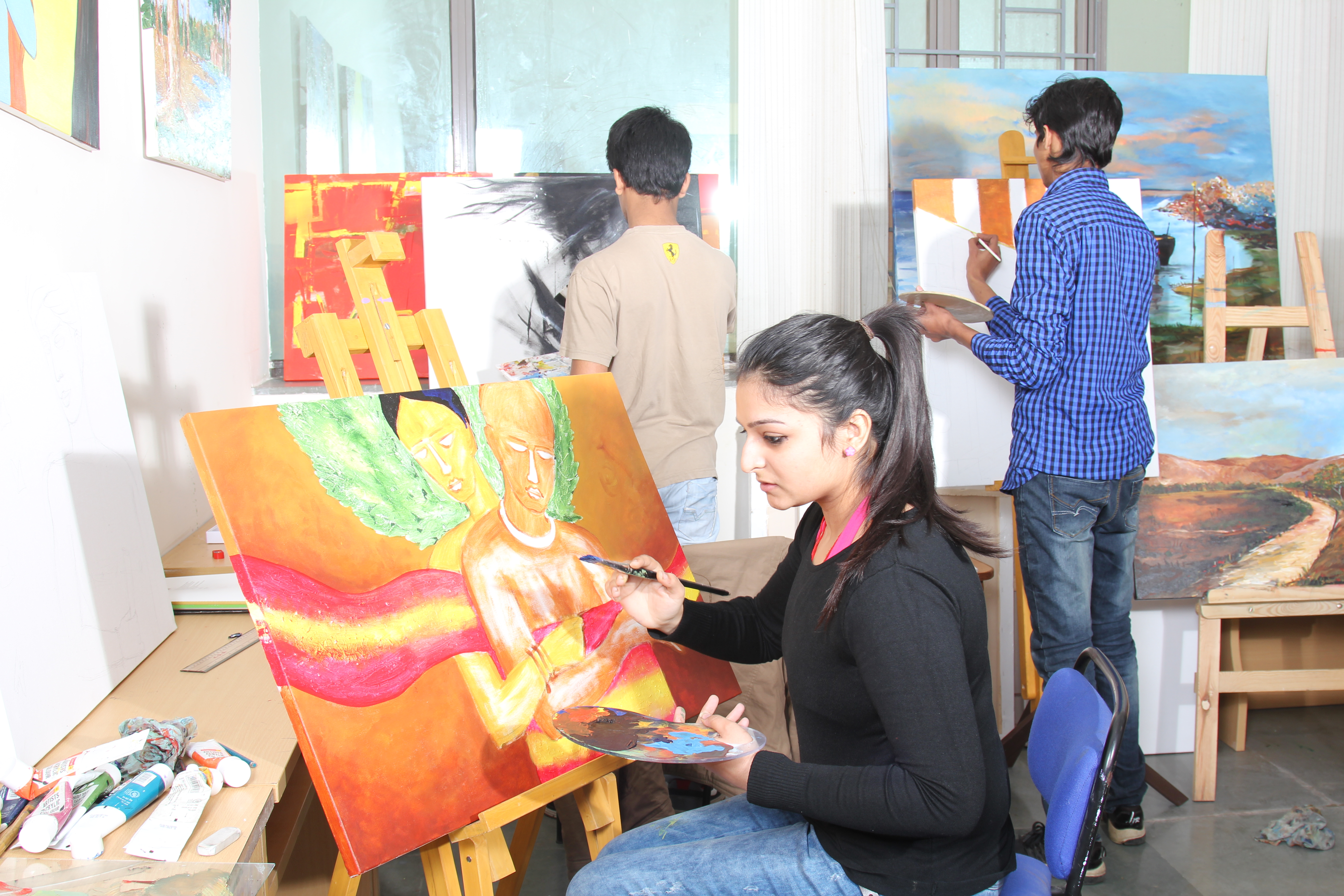 Amity University Gurgaon - students