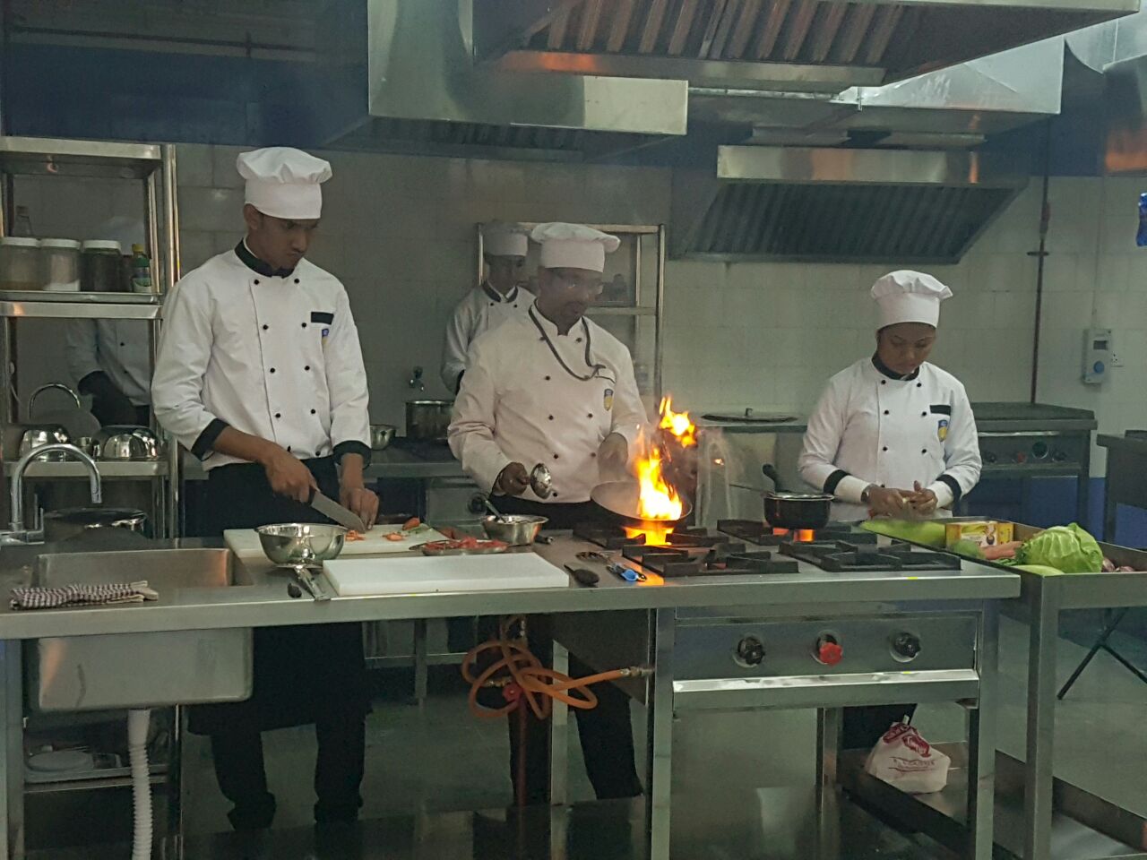 Amity Kolkata - labs