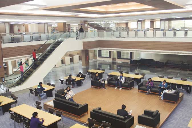 Amity University Noida - library