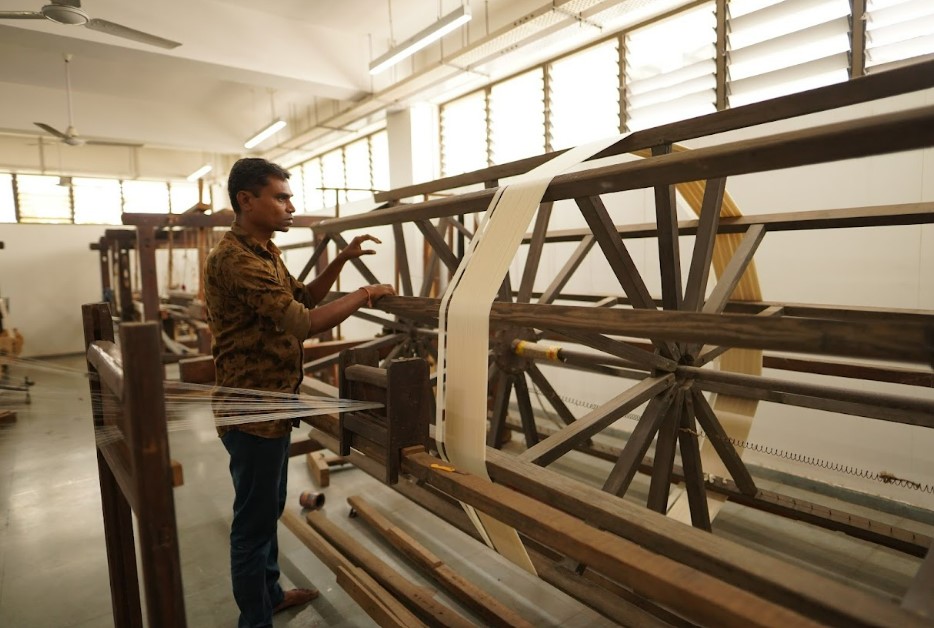 Anant National University - labs