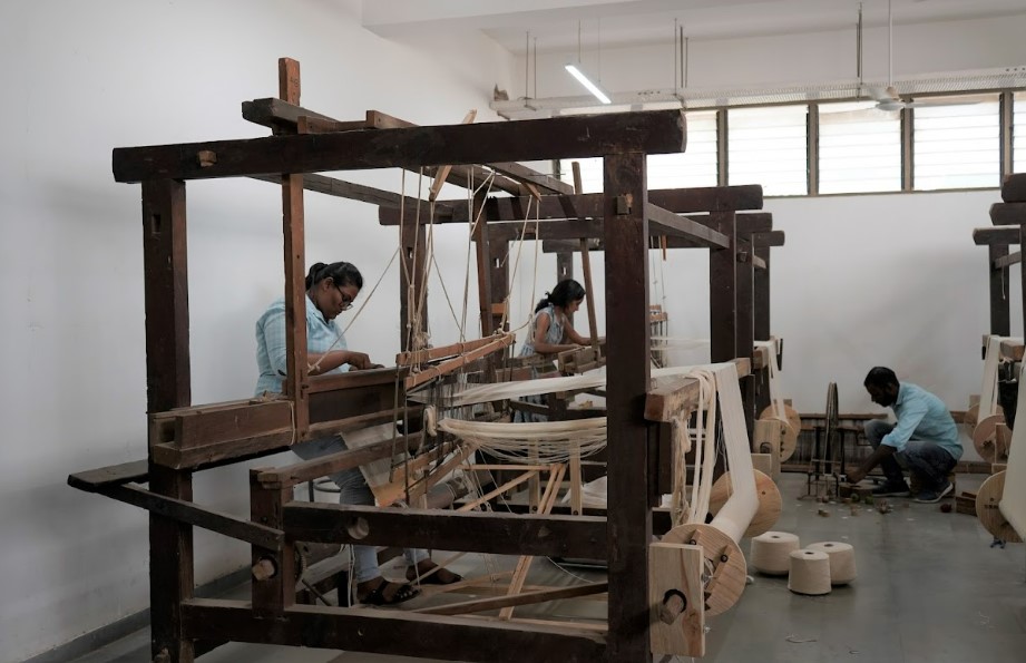Anant National University - labs
