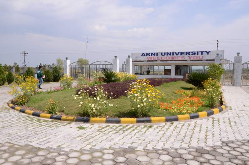 Arni University - campus