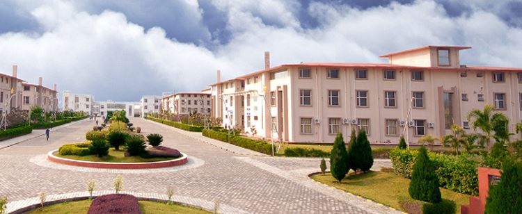 Arni University - campus