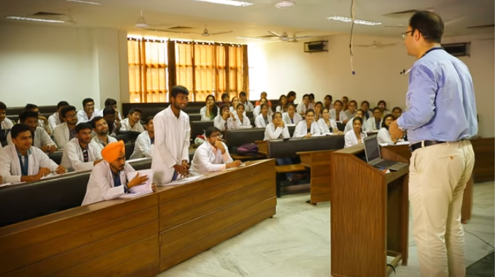 Baba Farid University of Health Sciences - lecture