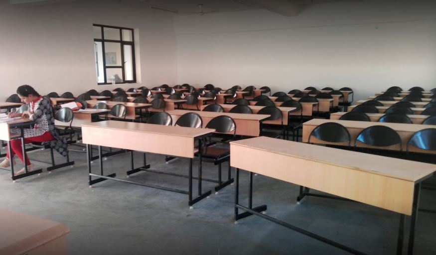 Banasthali Vidyapith - classroom