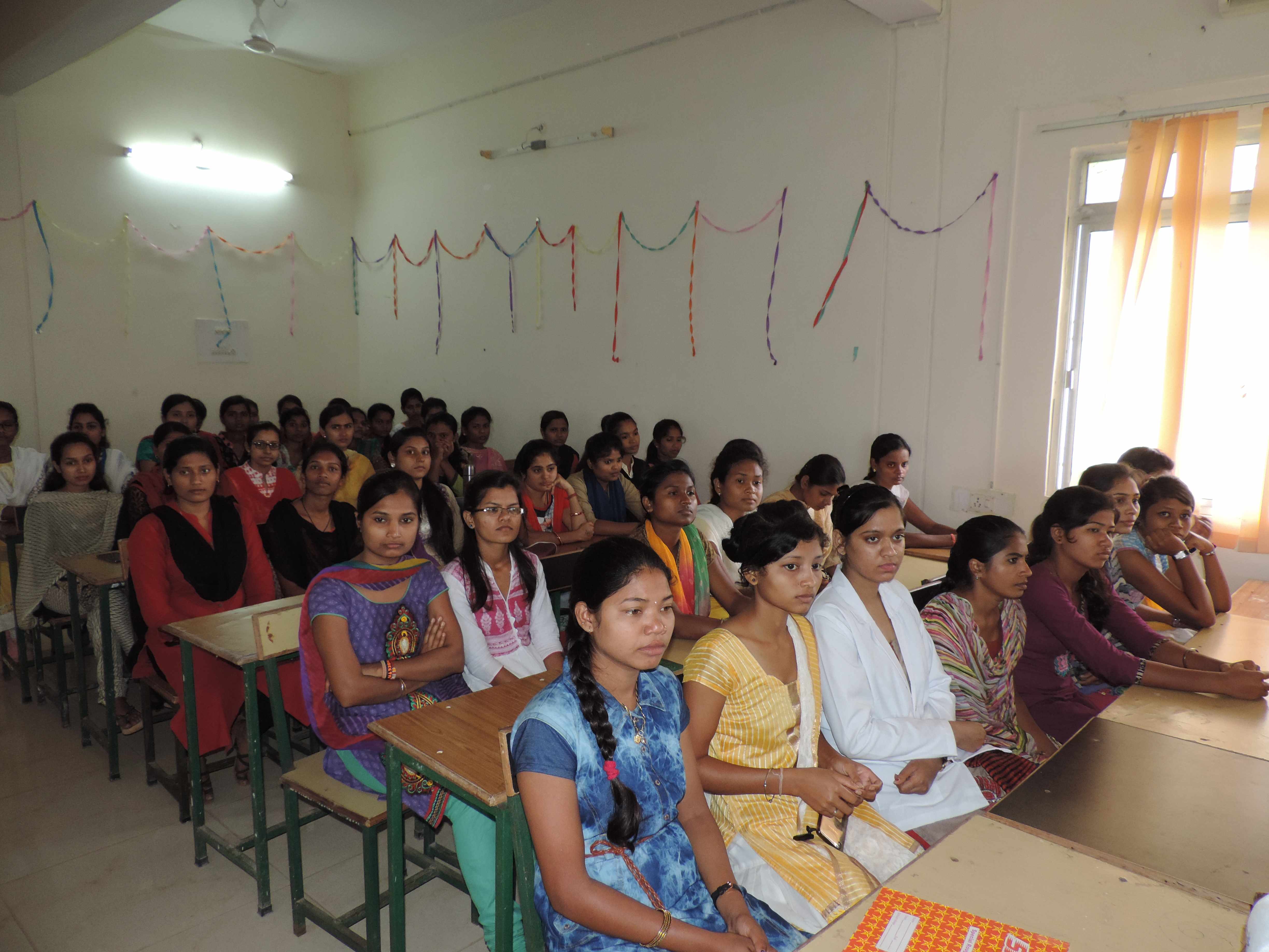 Bastar Vishwavidyalaya - classroom
