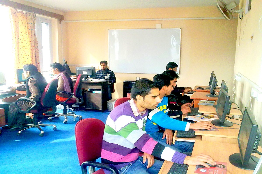 Central University of Kashmir - labs