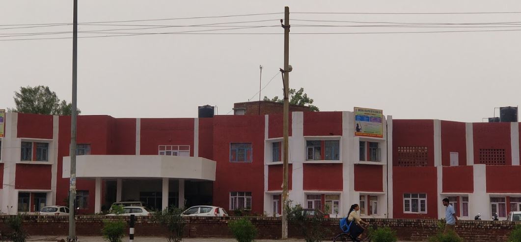 Chaudhary Bansi Lal University - campus