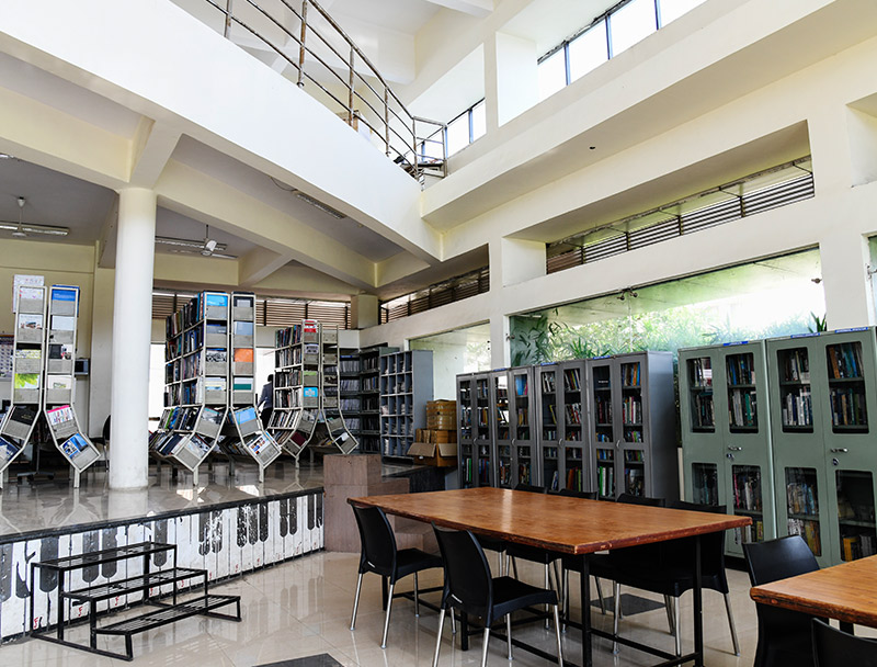 DY Patil International University (DYPIU) - library