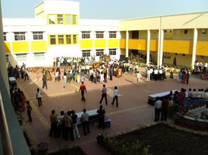 Devi Ahilya Vishwavidyalaya - fest