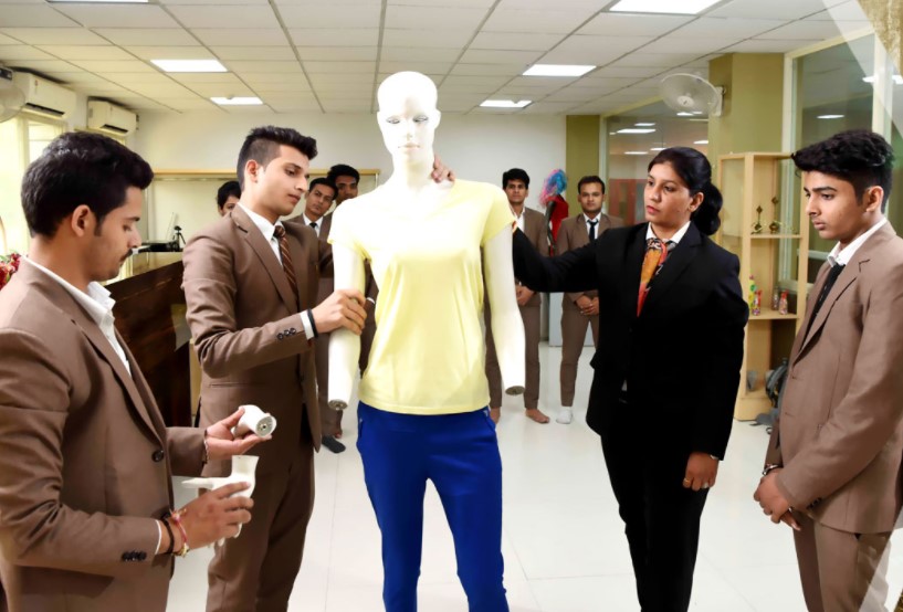 DSEU Dwarka Campus - students