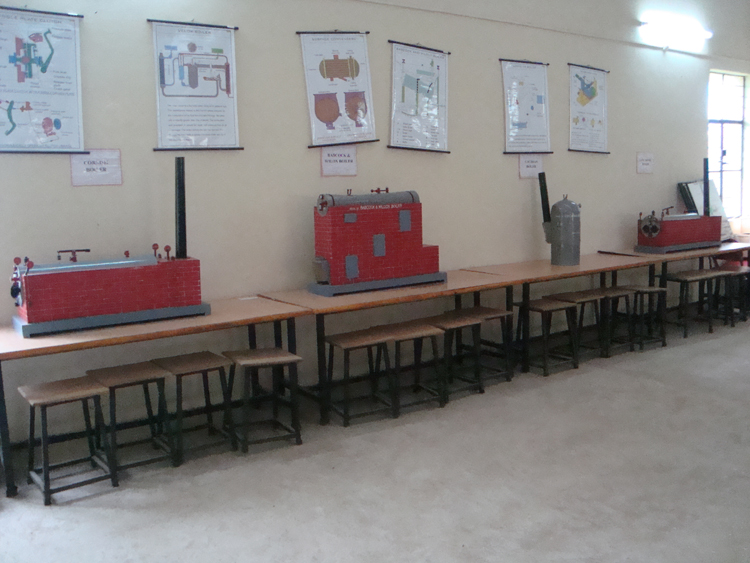 Dr CV Raman University Bilaspur - labs