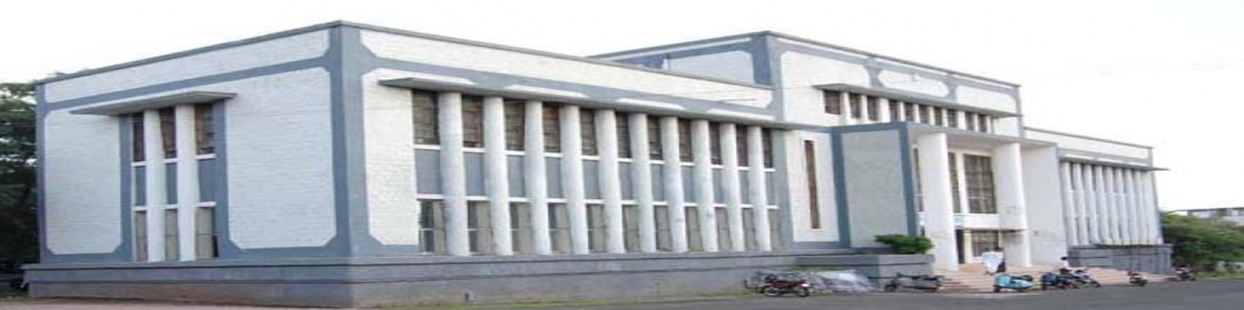 Dr Harisingh Gour Vishwavidyalaya - campus