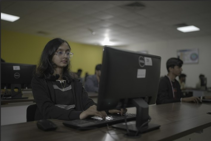 Dayananda Sagar University - labs