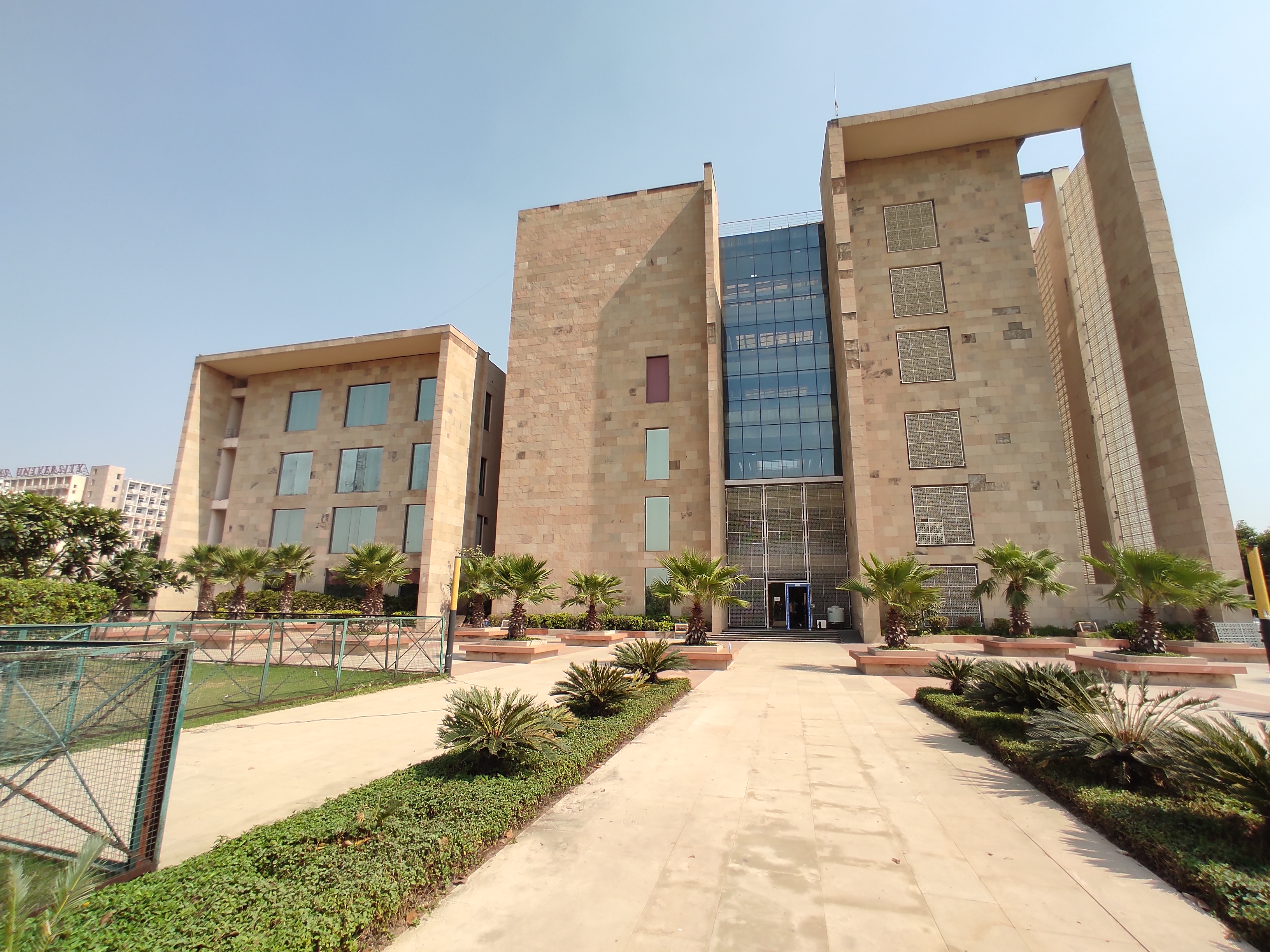 Galgotias University - campus