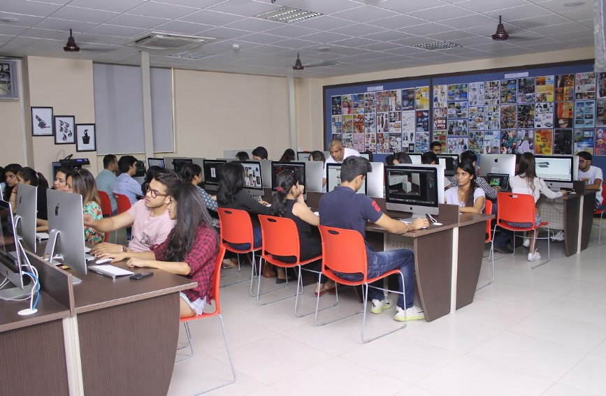 GD Goenka University - labs