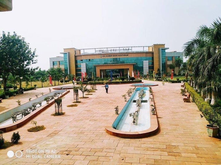 GJUST - campus