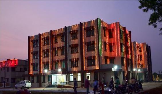 Gondwana University - night