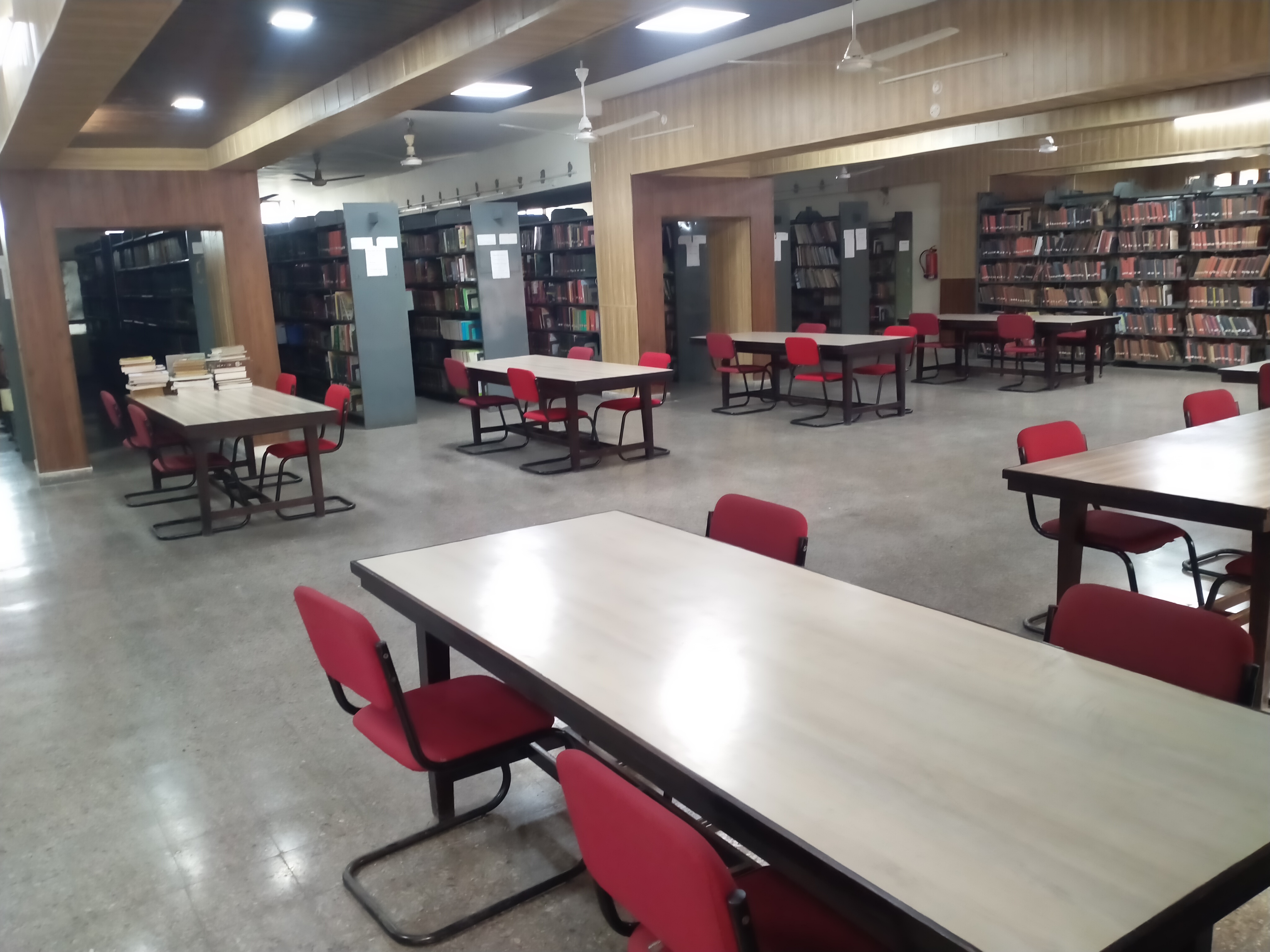 Pantnagar University (GBPUAT) - library