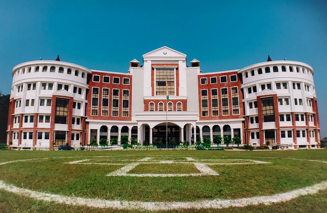Graphic Era Hill University - campus