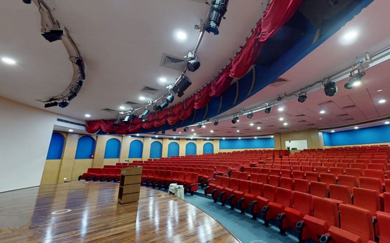 Graphic Era Hill University - auditorium