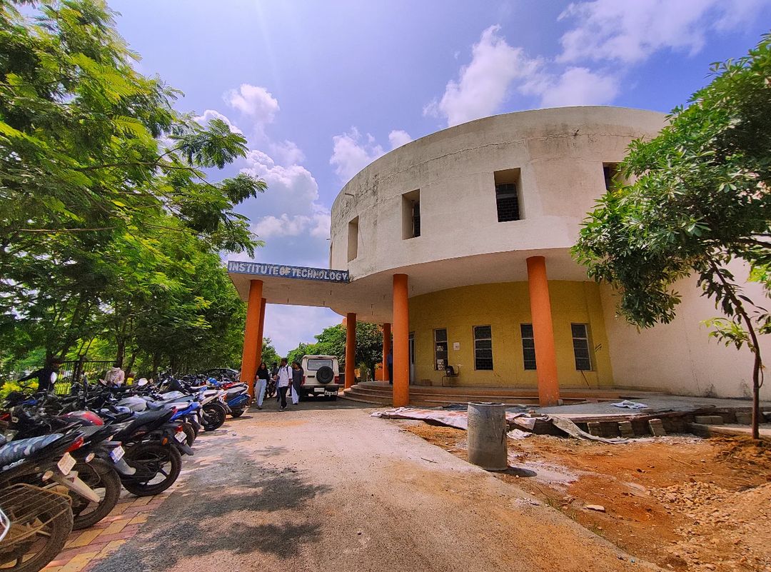 Guru Ghasidas Vishwavidyalaya - academic