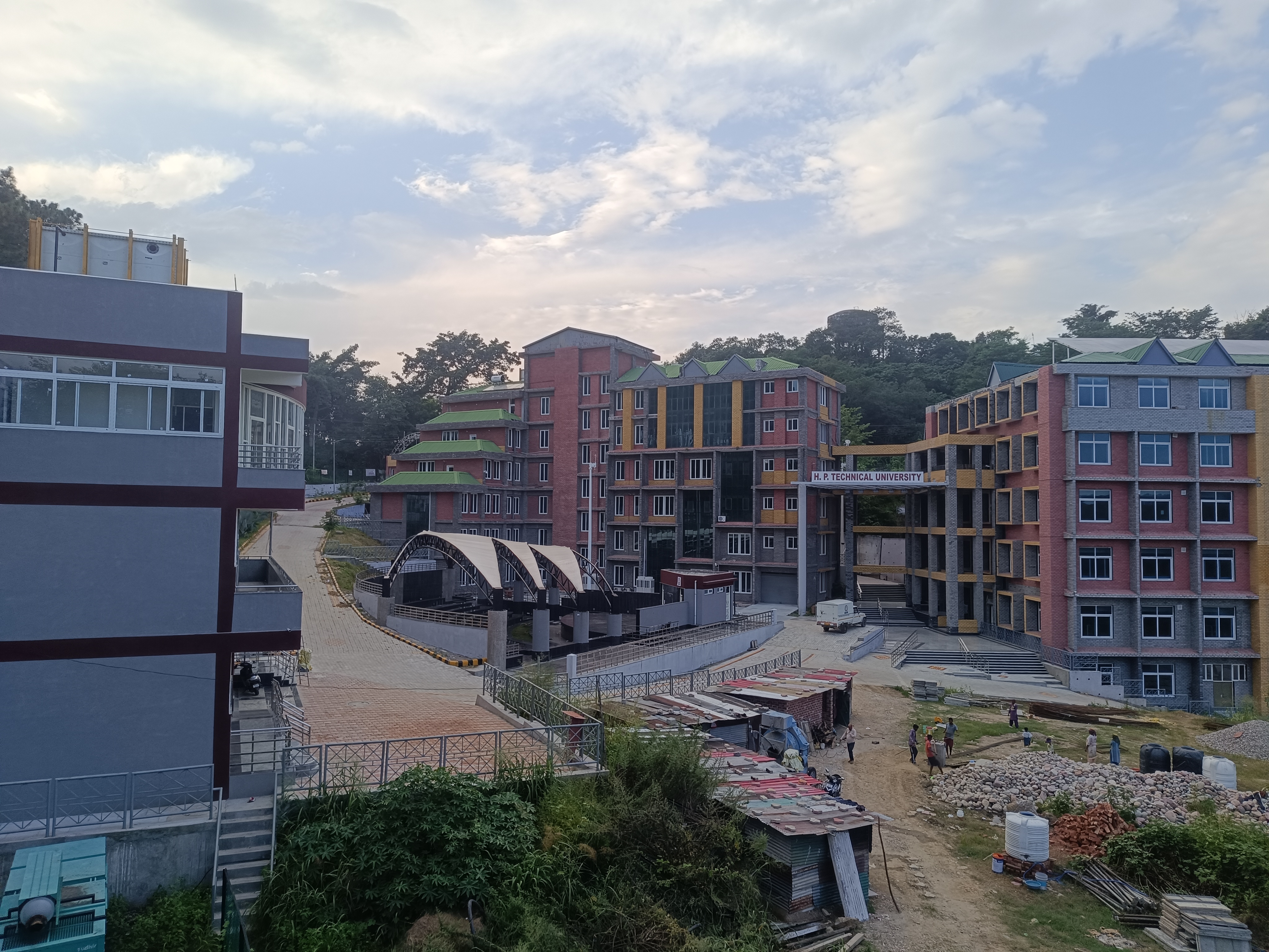 HPTU Hamirpur - campus