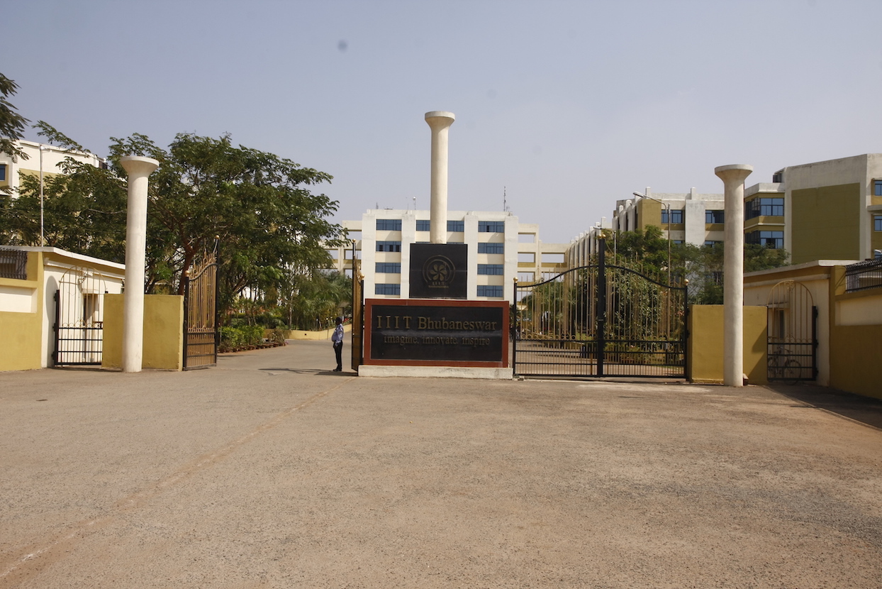 IIIT Bhubaneswar - entrance