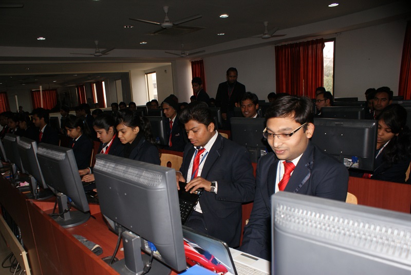 Invertis University - labs