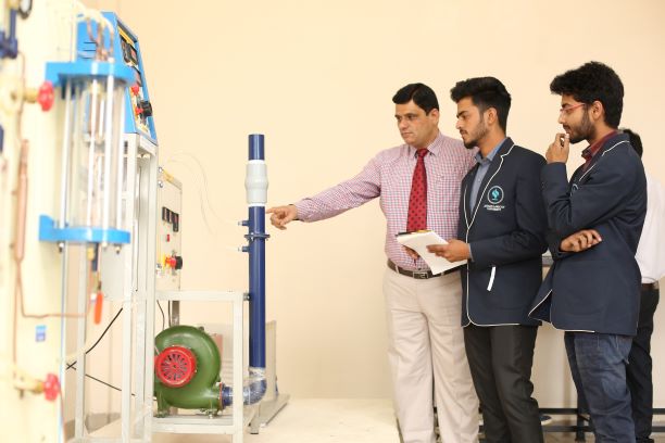 JLU Bhopal - labs