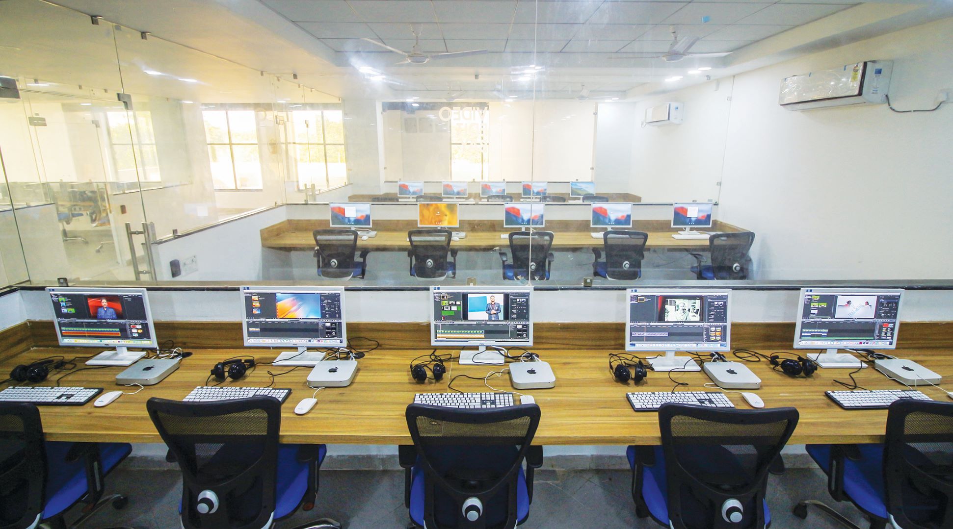 JLU Bhopal - labs