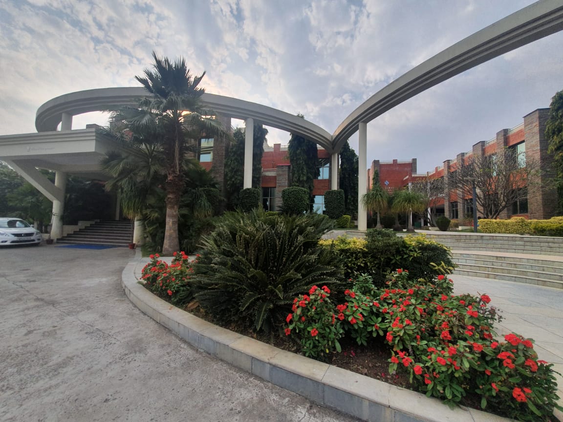 JLU Bhopal - entrance