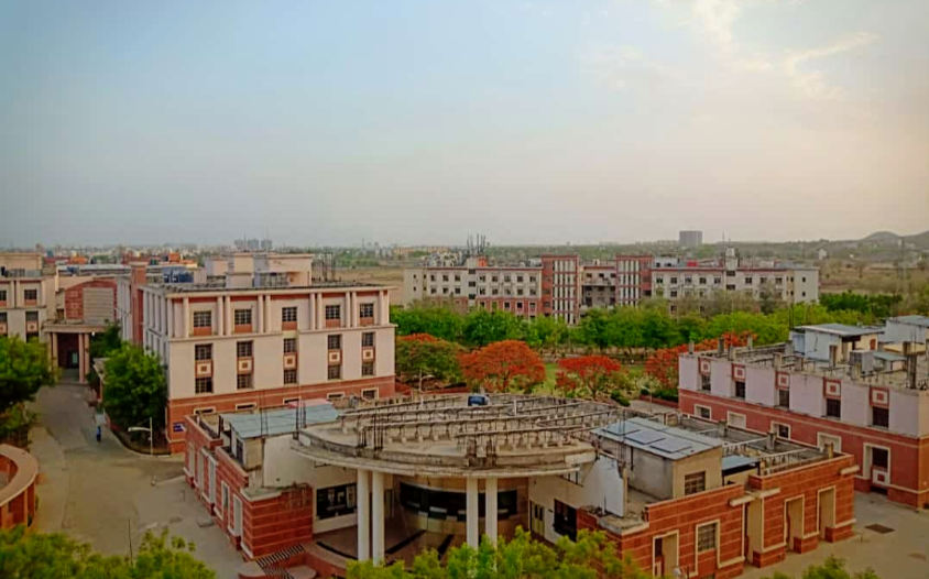Jaipur National University - campus