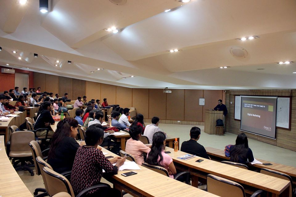 Karnavati University Ahmedabad - classroom