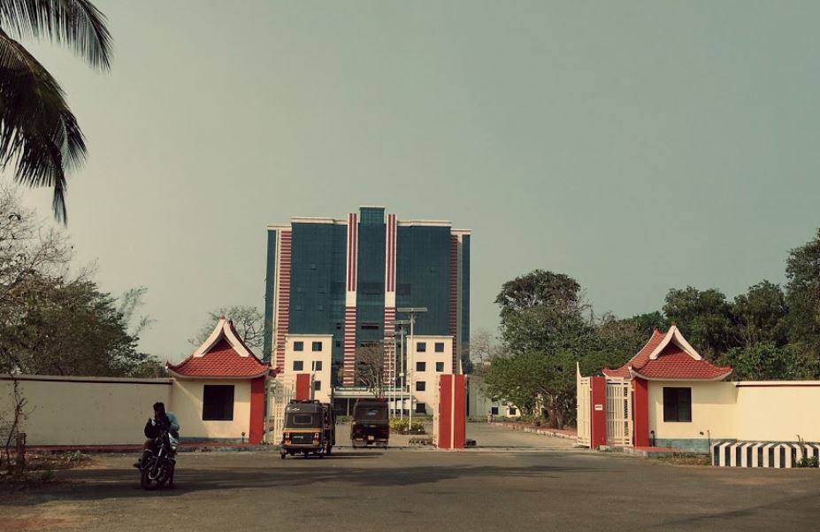 KUHS - entrance