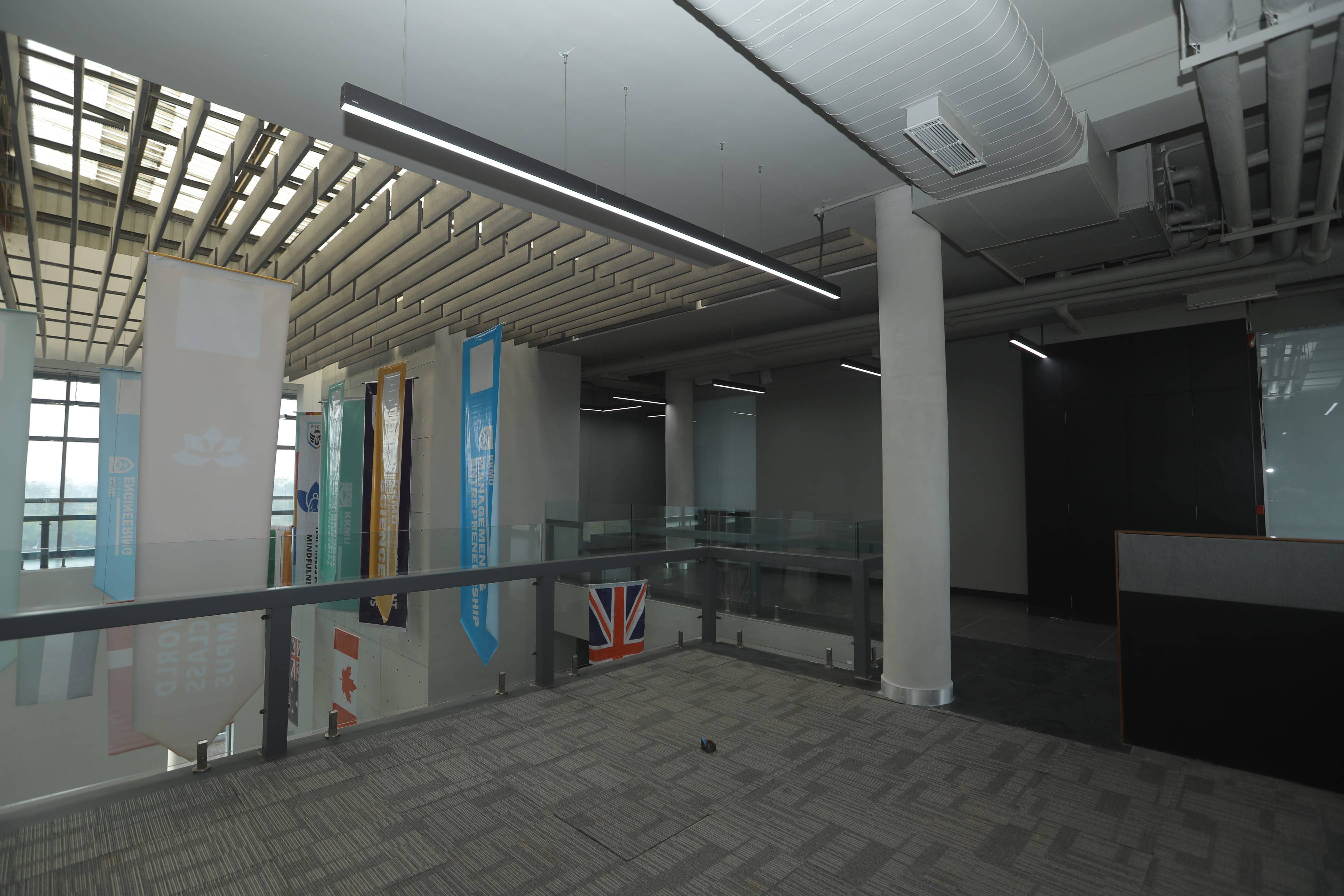 KK Modi University - campus