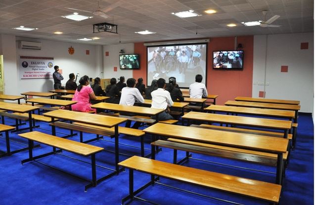Krantiguru Shyamji Krishna Verma Kachchh University - classroom
