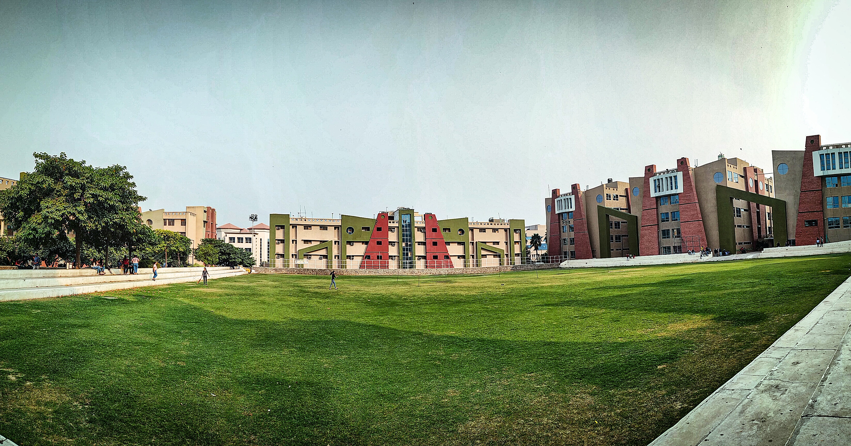 Manav Rachna University - campus