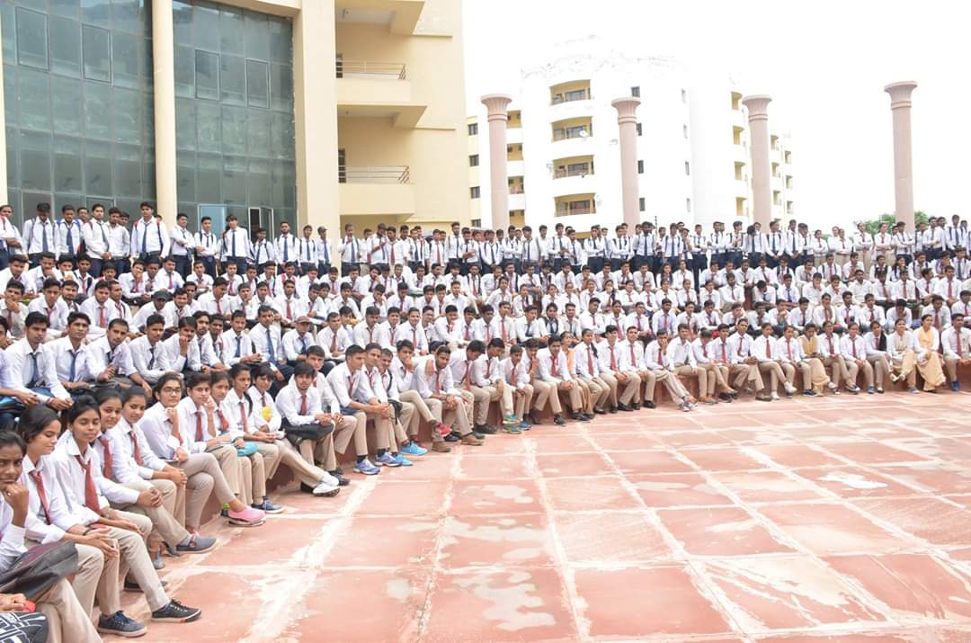 Mangalayatan University - campus