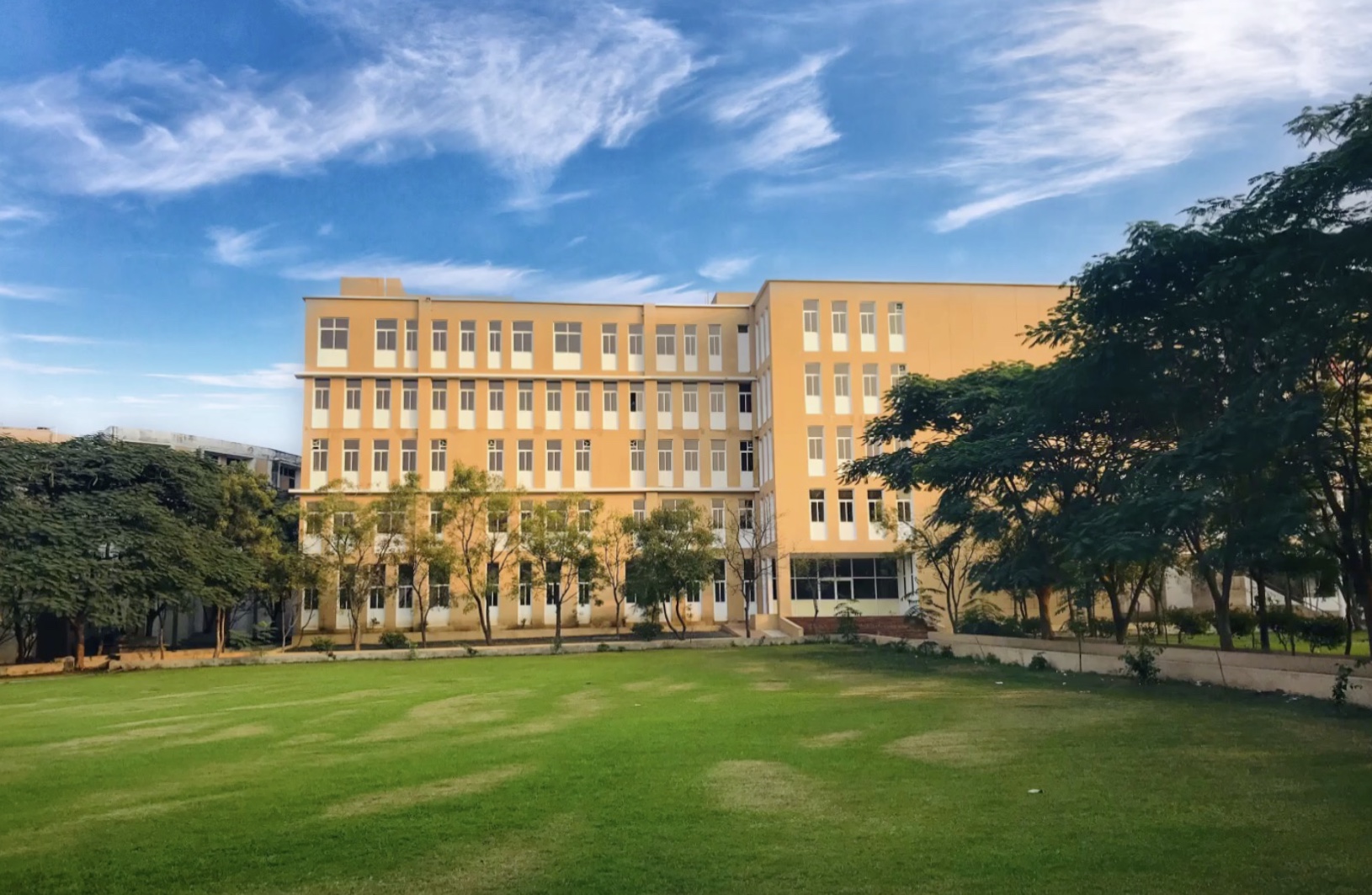 Medi-Caps University - campus