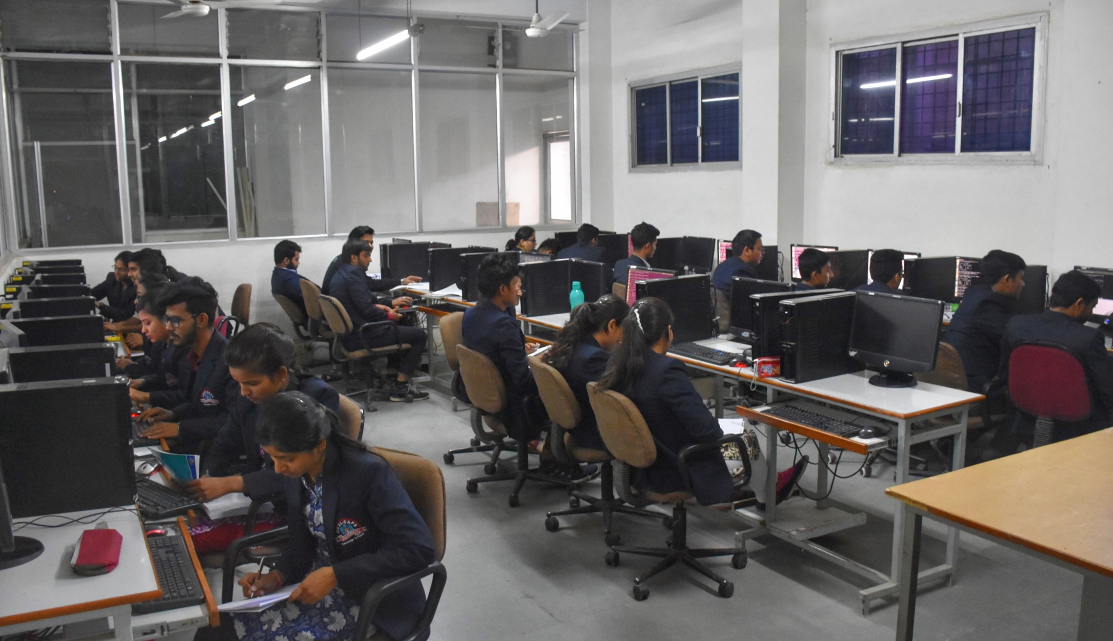 Medi-Caps University - labs