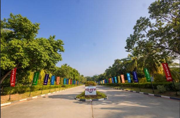 Mohan Babu University - campus