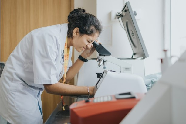 Mohan Babu University - labs
