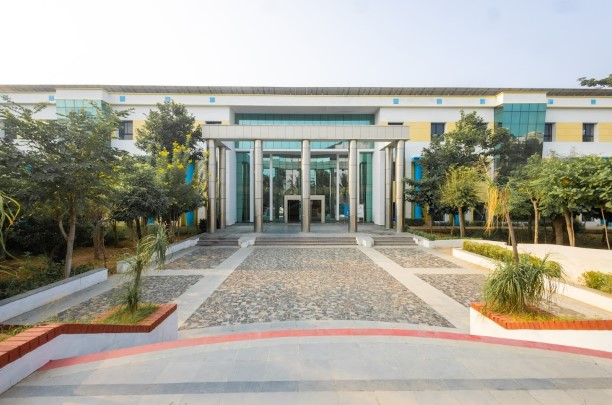 Mohan Babu University - academic