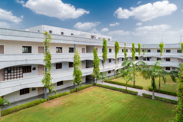 Monark University - campus